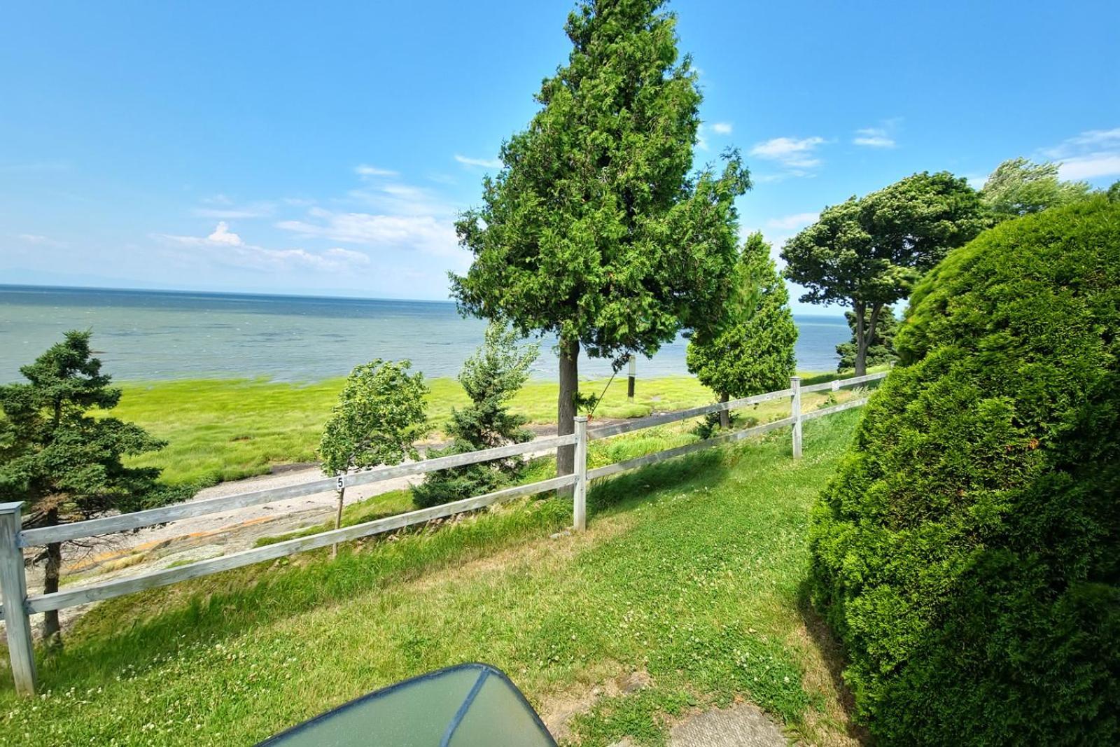 Motel Cap Blanc Kamouraska Luaran gambar